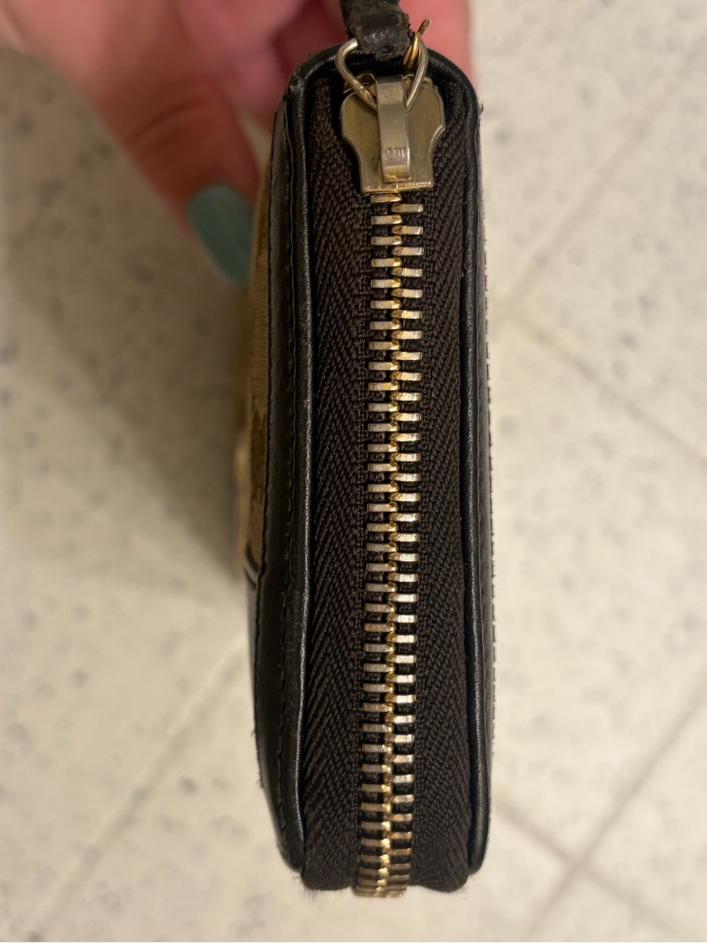 Gucci Brown Monogram GG Zip Wallet with Brown Leather and Gold Hardware - Picture 10 of 11